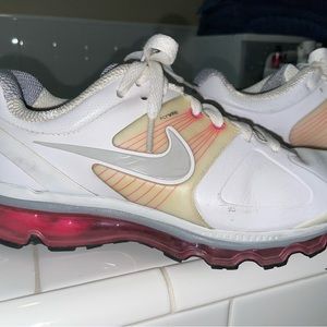 Women’s Nike Air Max size 8